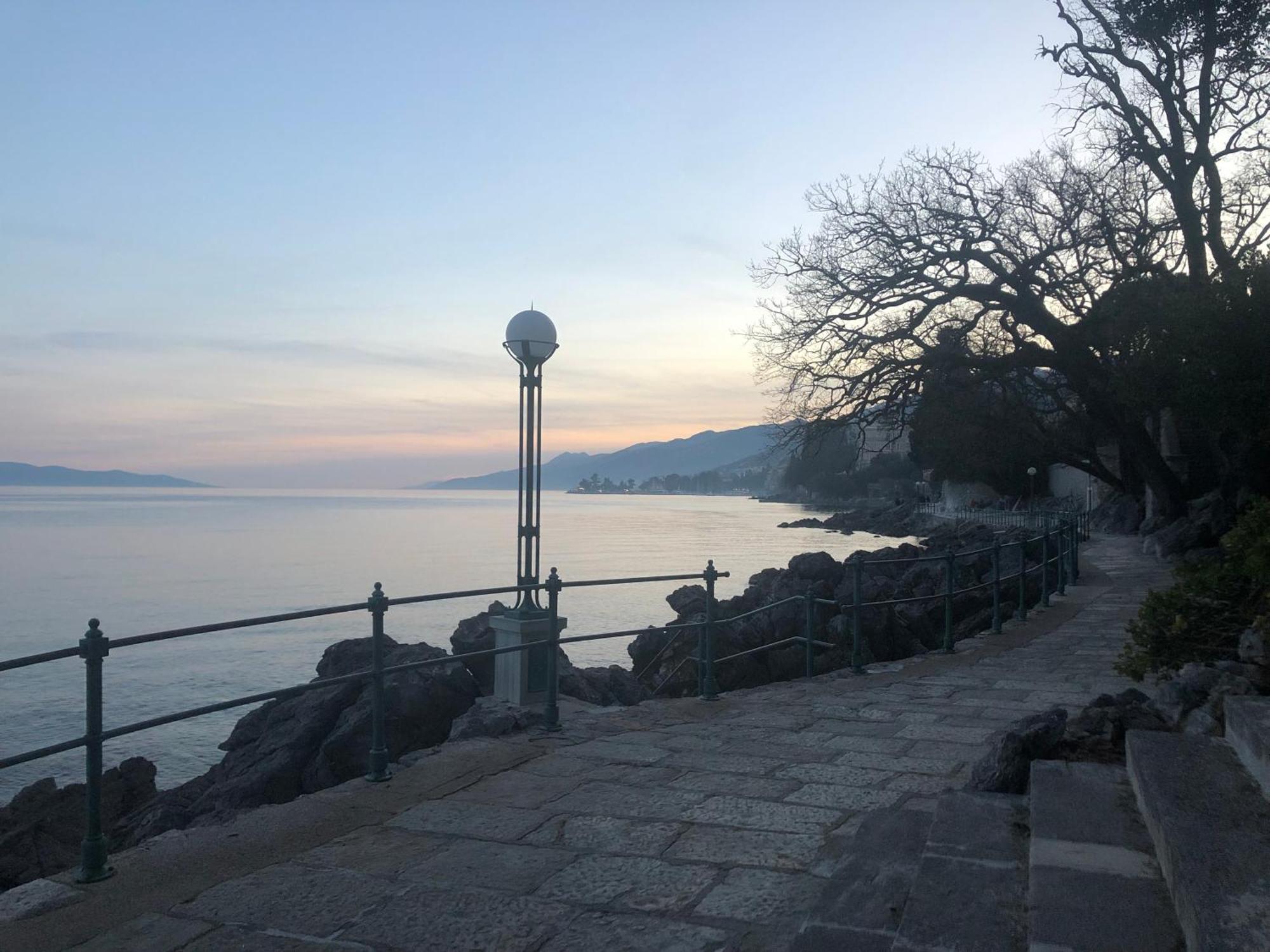 Artspace Location-Opatija-3 Bedroom House With Rooftop Garden By Beach Экстерьер фото